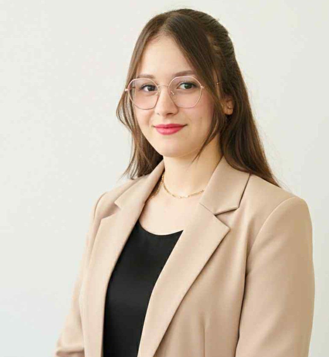 Kandidatin PFL-01 – Pflegefachfrau, 22 Jahre